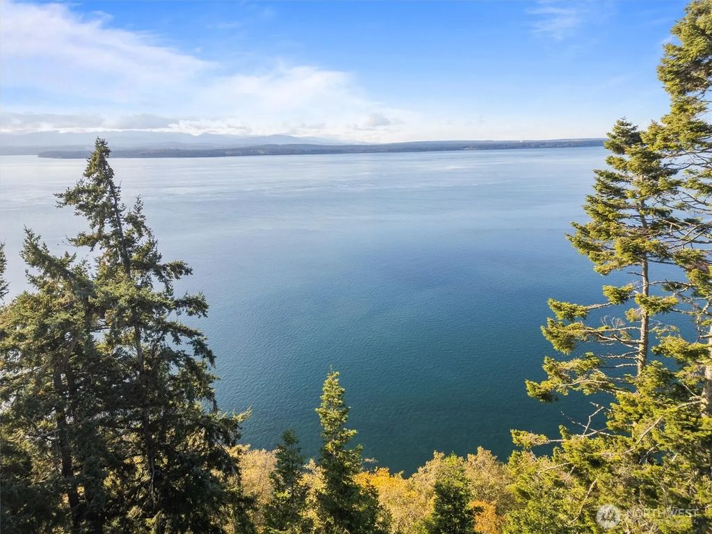 4530 Smugglers Cove Rd Road, Freeland