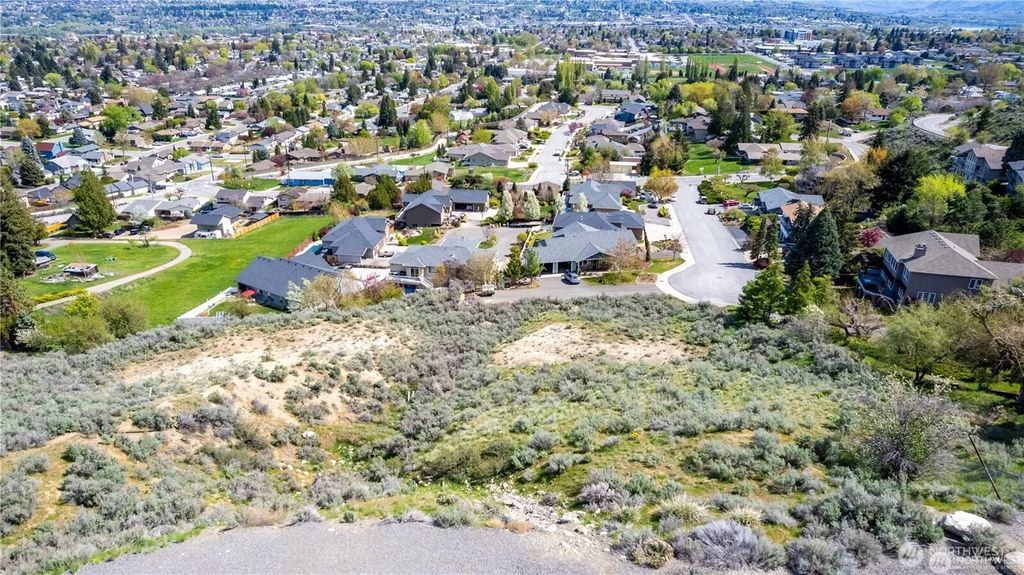 1530 Skyline Drive, Wenatchee