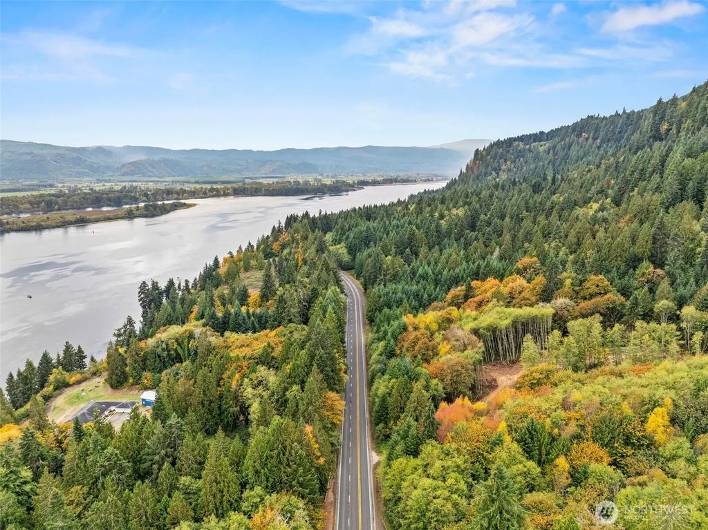 0 Xxx E State Route 4, Cathlamet