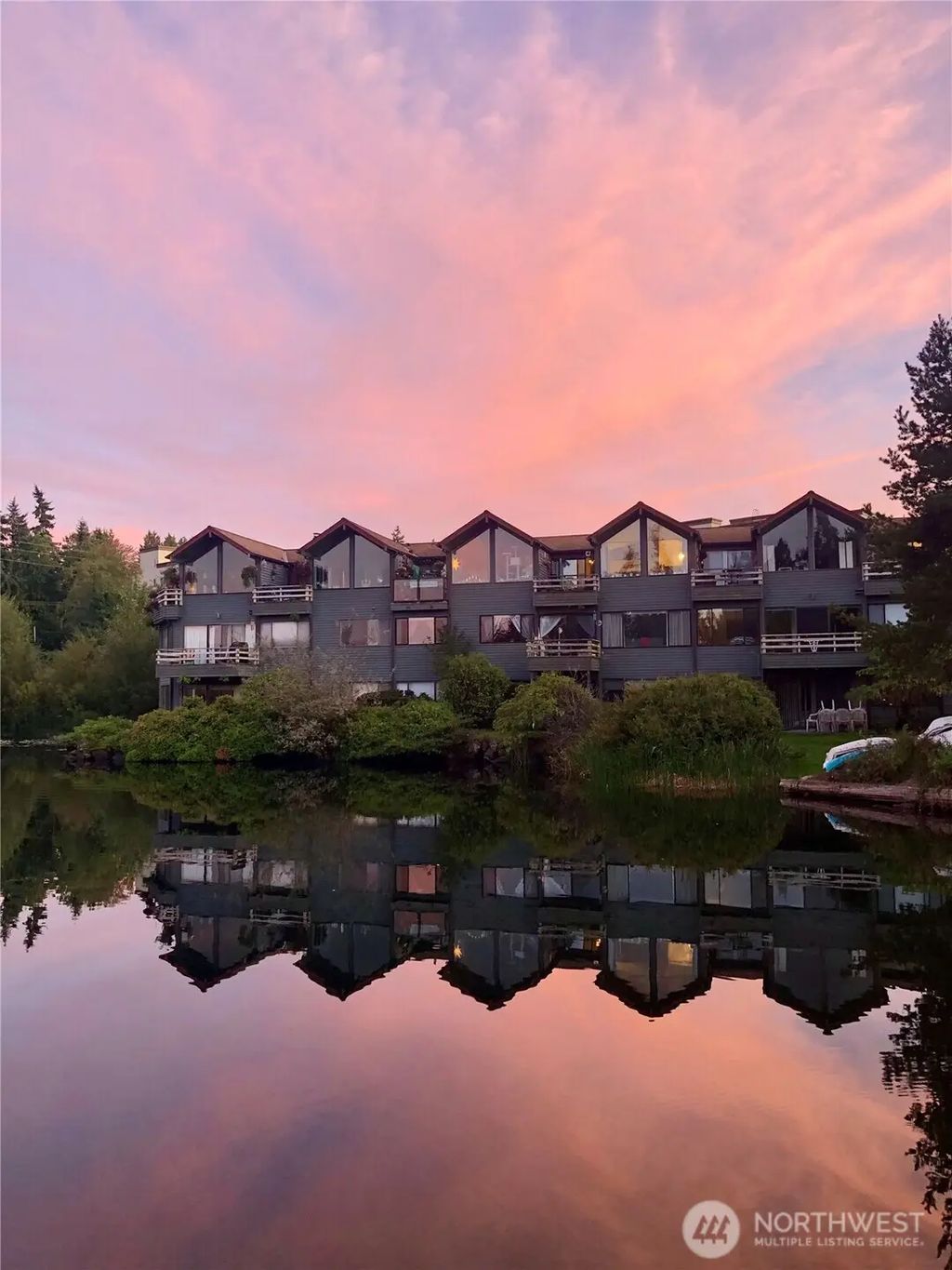 19414 Aurora Avenue N 107, Shoreline