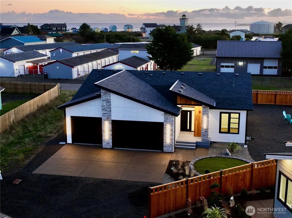 998 Alida Court Se, Ocean Shores