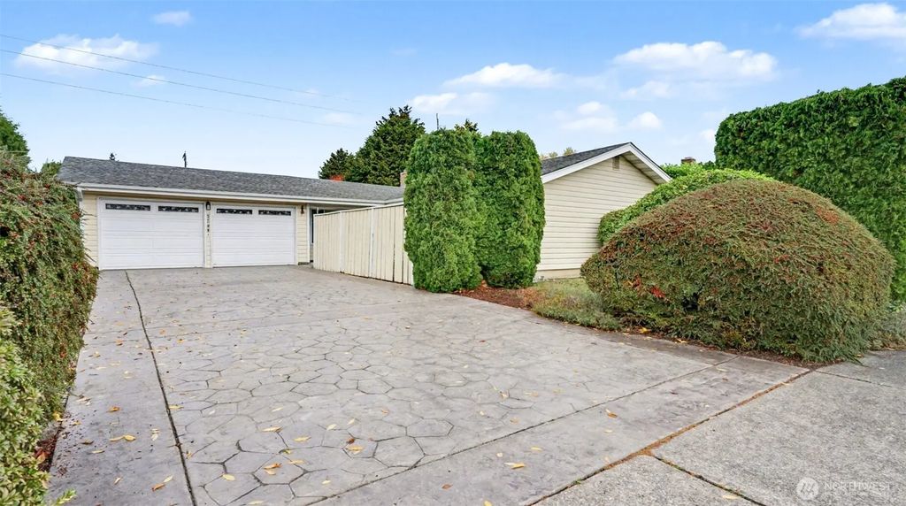 5709 N 13th Street, Tacoma