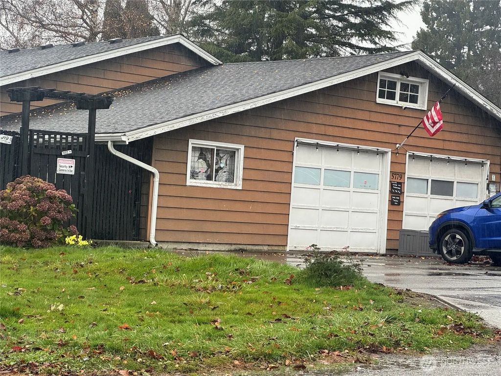5779 Legoe Avenue, Ferndale