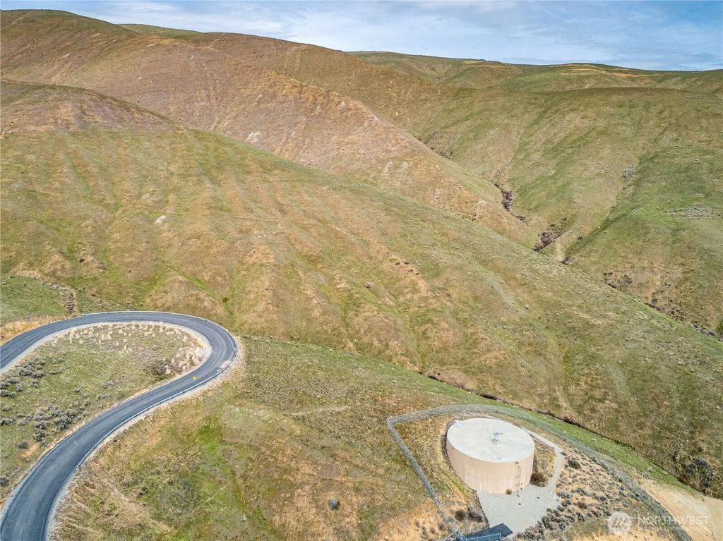 Knowles Road, Wenatchee