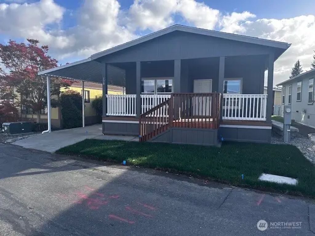 2101 324th Street 174, Federal Way