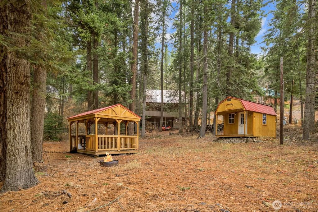 1211 Pine Loch Sun Drive, Ronald
