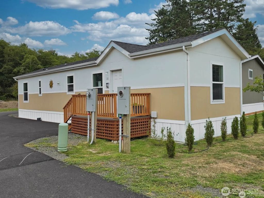 1303 30th Street 21, Seaview