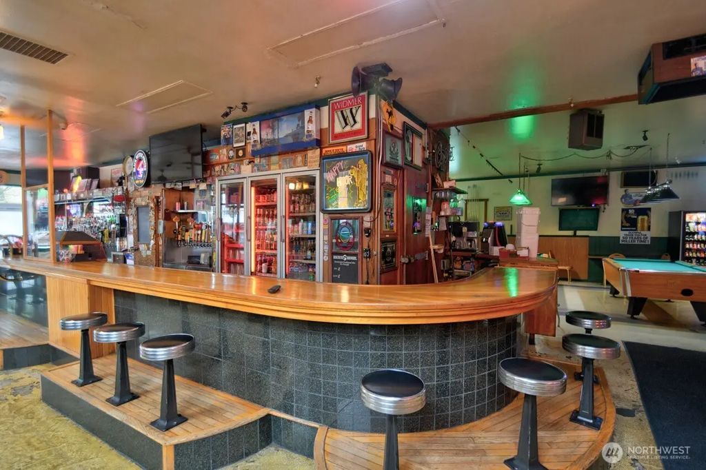 210 4th Avenue E, Olympia