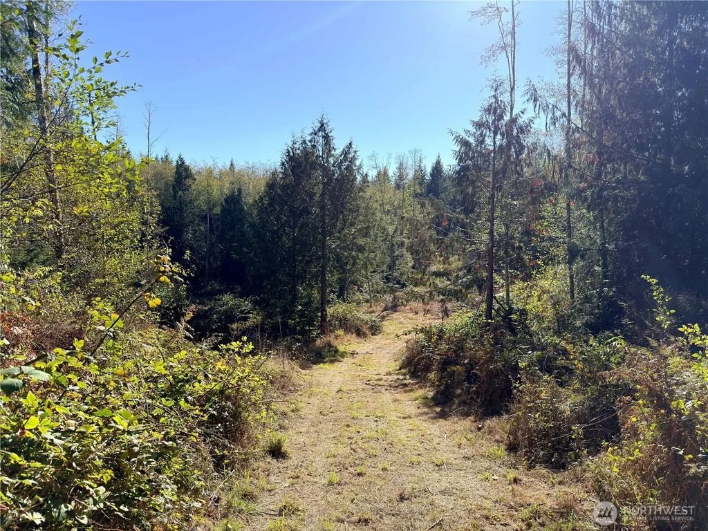 1 Xxx Lee Valley Road, Quilcene