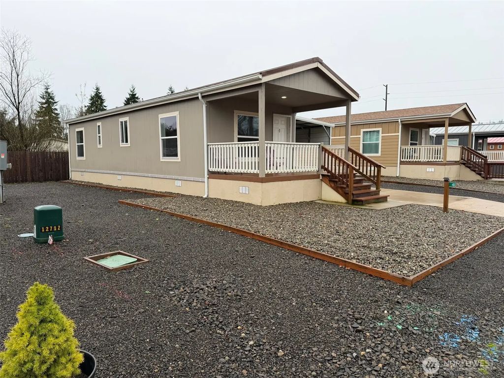2010 Broadway Avenue 41, Hoquiam