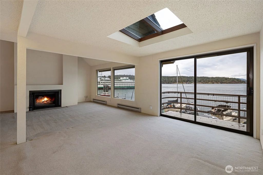 241 Warbass Way A202, Friday Harbor
