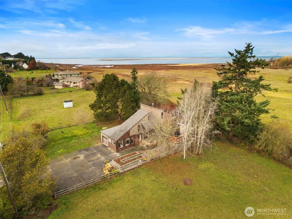 70 Twin View Drive, Sequim
