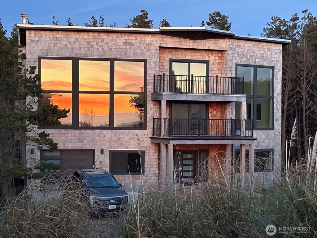 27712 I Lane, Ocean Park