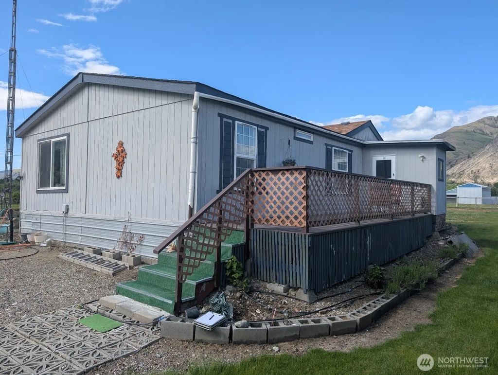 12 Moonlight Drive, Oroville