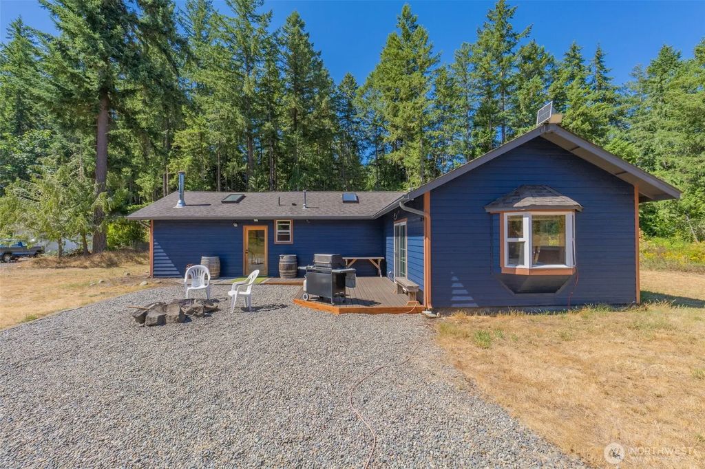 19002 Sorenson Road Se, Yelm