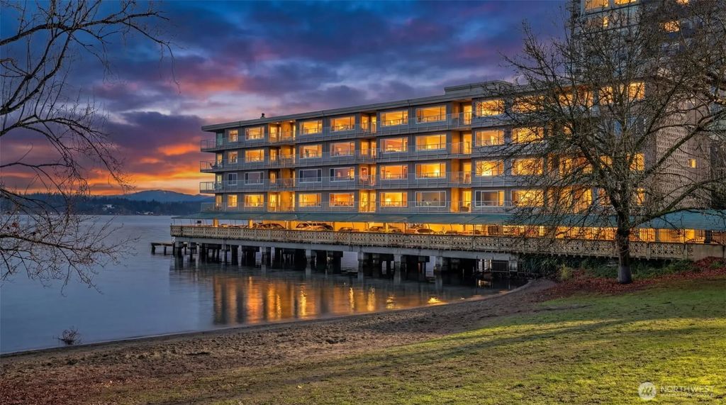 1800 43rd Avenue E 401, Seattle