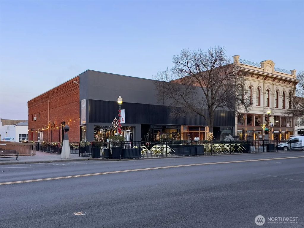 45 E Main Street, Walla Walla