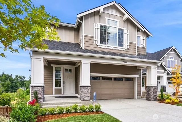 19507 81st Place Ne 3, Kenmore