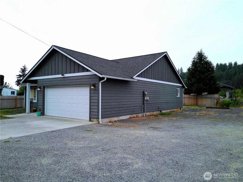 180 A Mossyrock Road W, Mossyrock