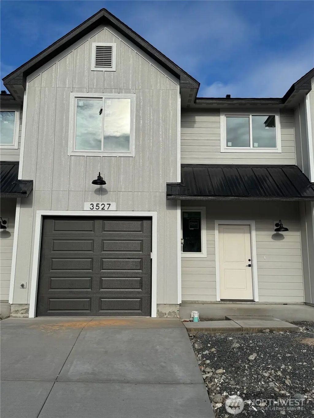 3527 W 6th Place, Kennewick