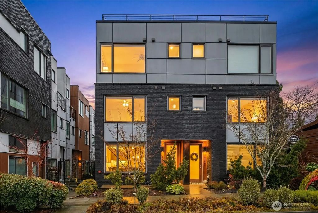 4272 Sw Bradford Street, Seattle