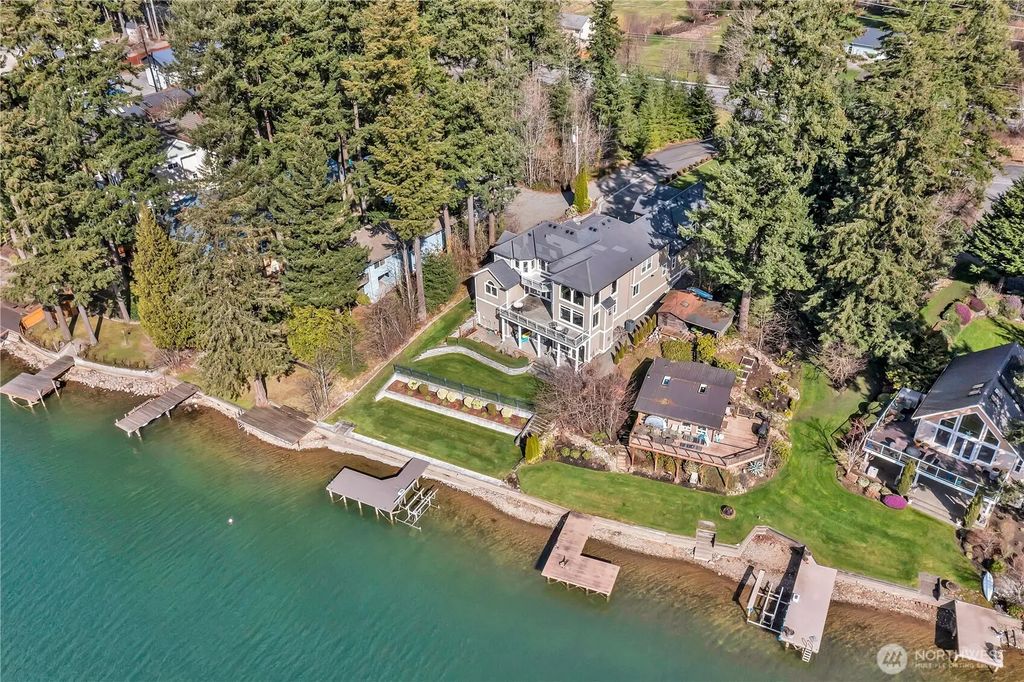 21256 39th Street Ct E, Lake Tapps