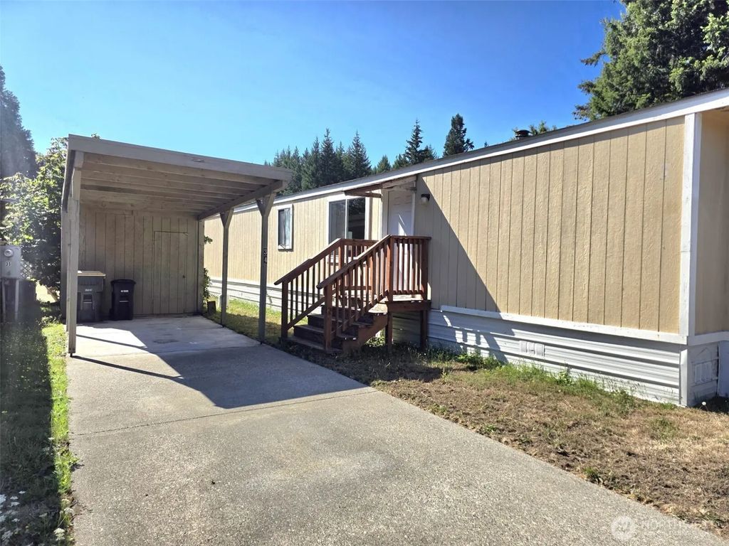 17114 153rd Avenue Se 34, Yelm