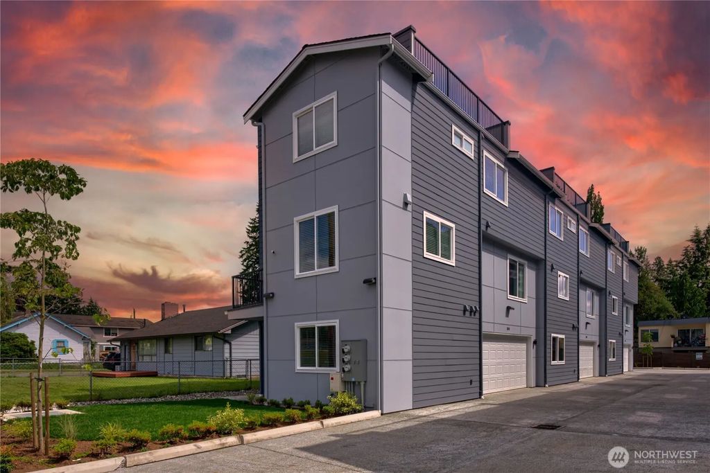 4716 72nd St Ne Street Ne 106, Marysville