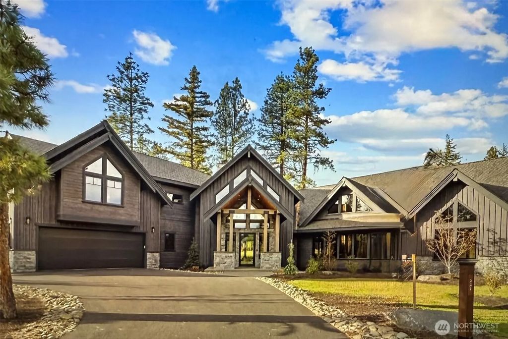 221 Tipple Hill Loop, Cle Elum
