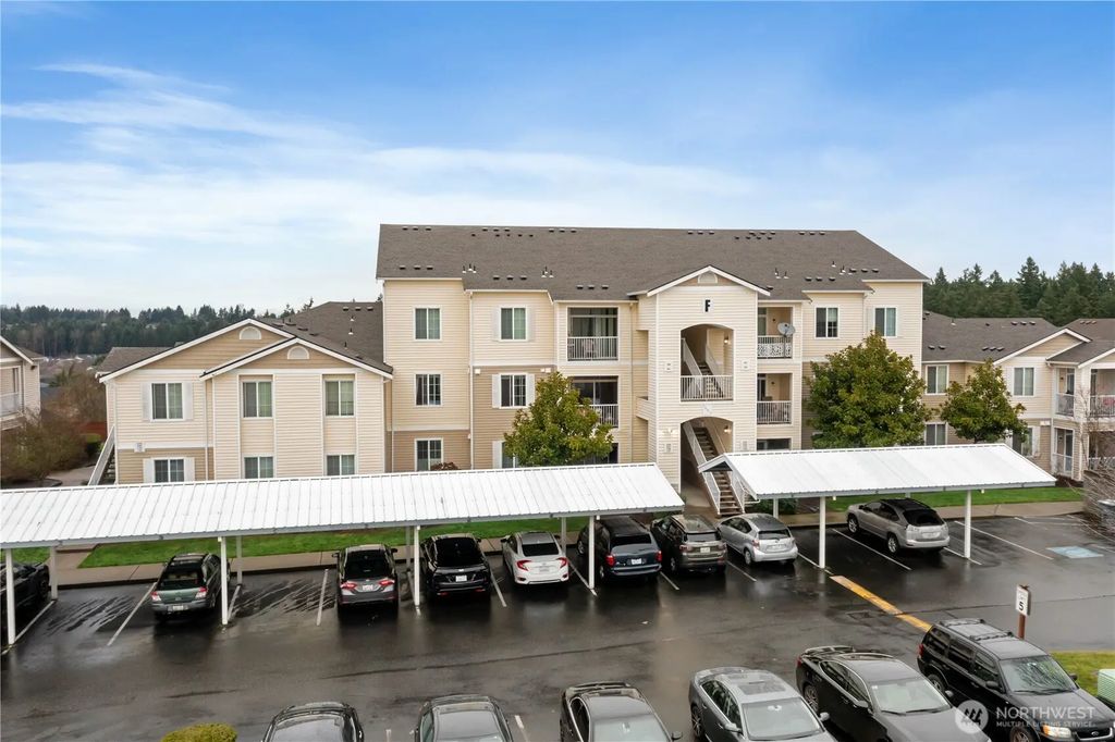 10011 186th Street E 241, Puyallup