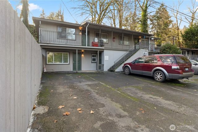 4811 S 252nd Place, Kent