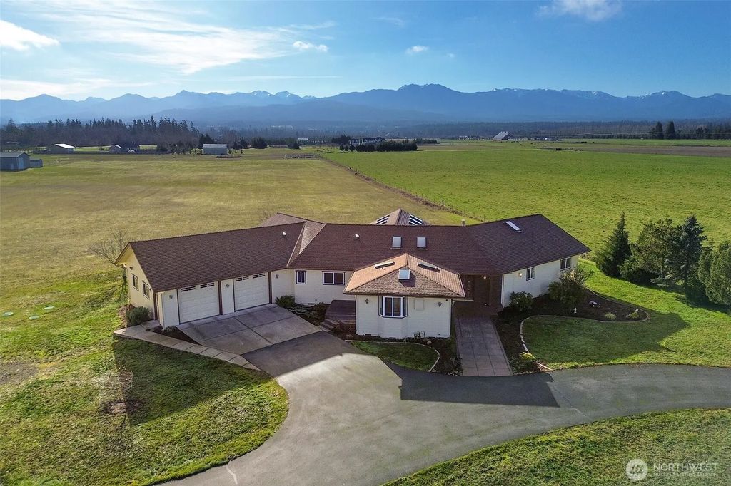 1132 Woodcock Road, Sequim
