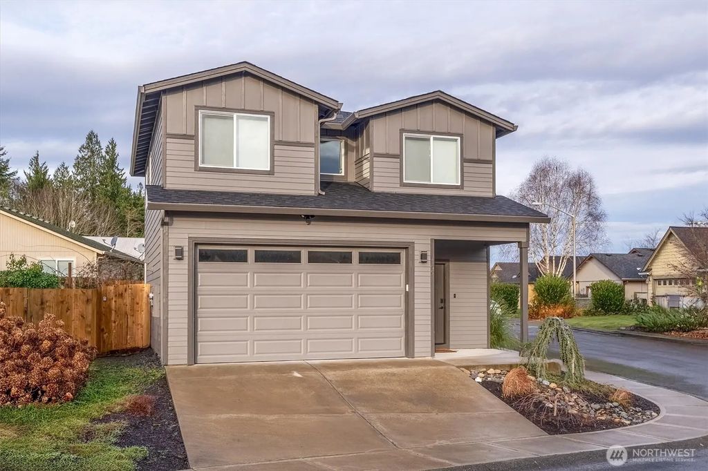 109 Hill Drive, Cathlamet