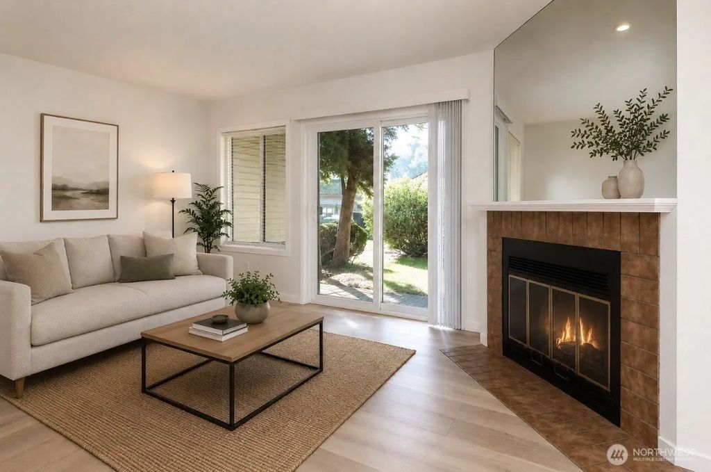 17311 119th Ln Se J#3, Renton