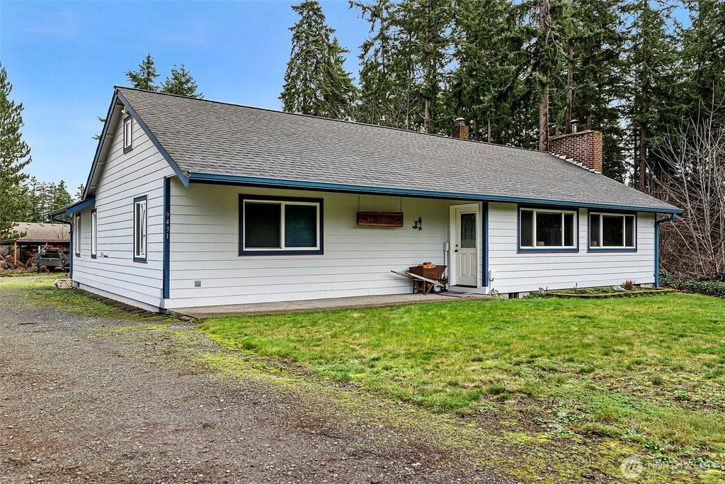 9431 Pipeline Road E, Puyallup