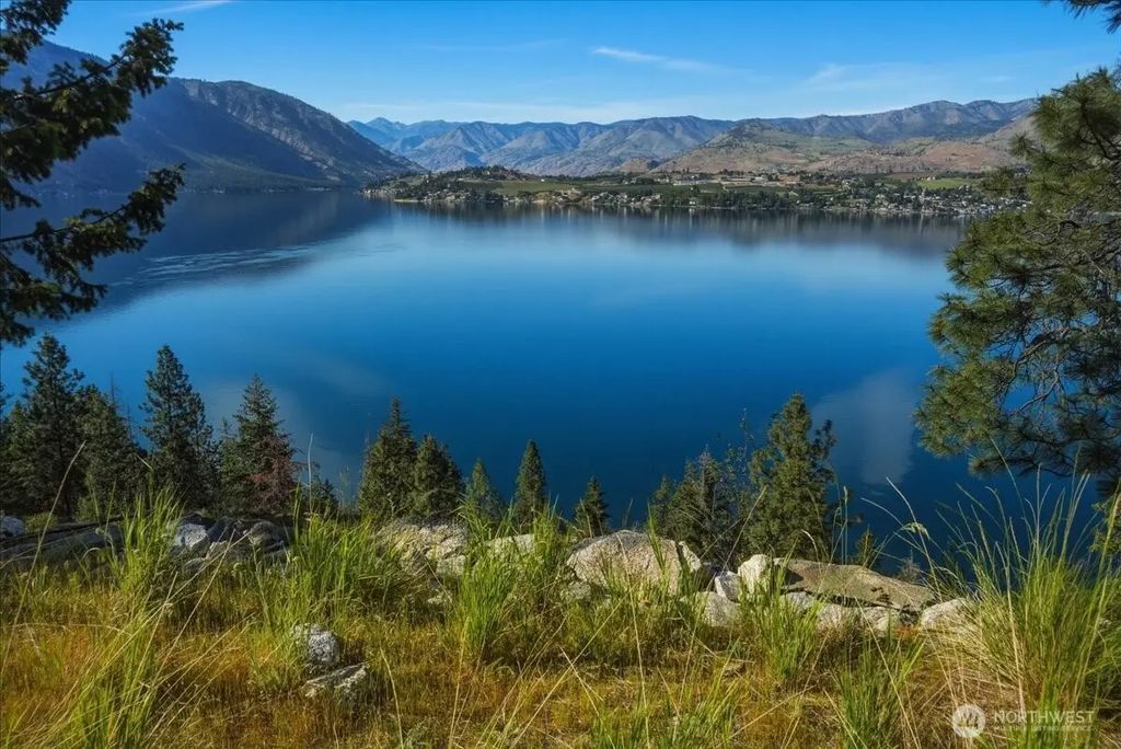7365 Ridgeview Drive, Chelan