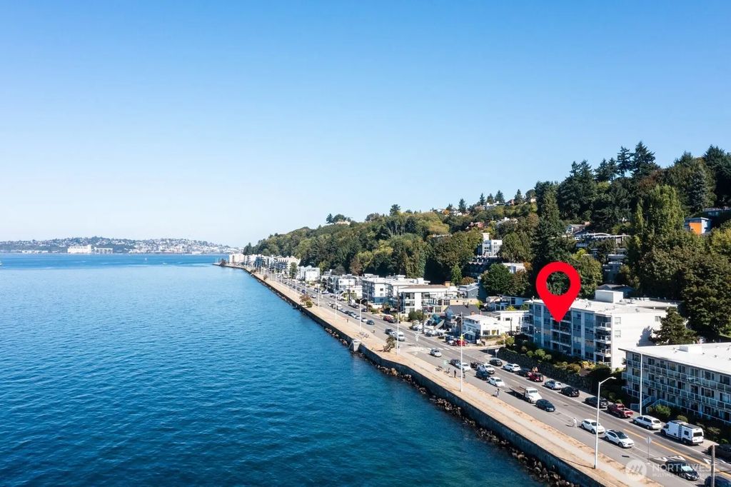 2200 Alki Avenue Sw 203, Seattle