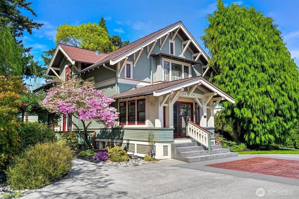 2234 Main Street, Ferndale