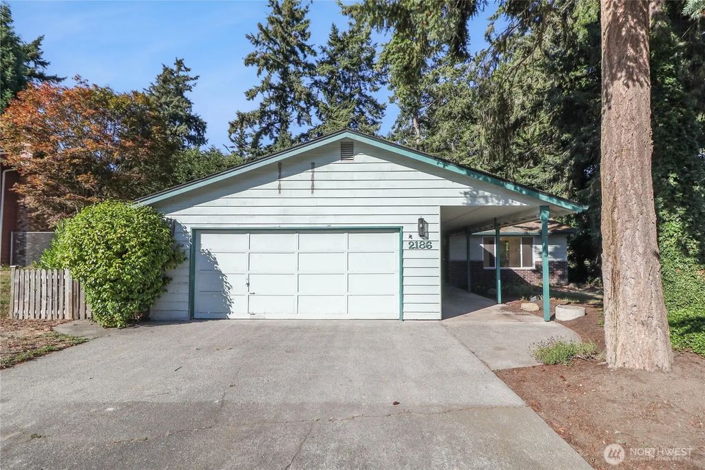 2186 Crosswoods Circle, Oak Harbor