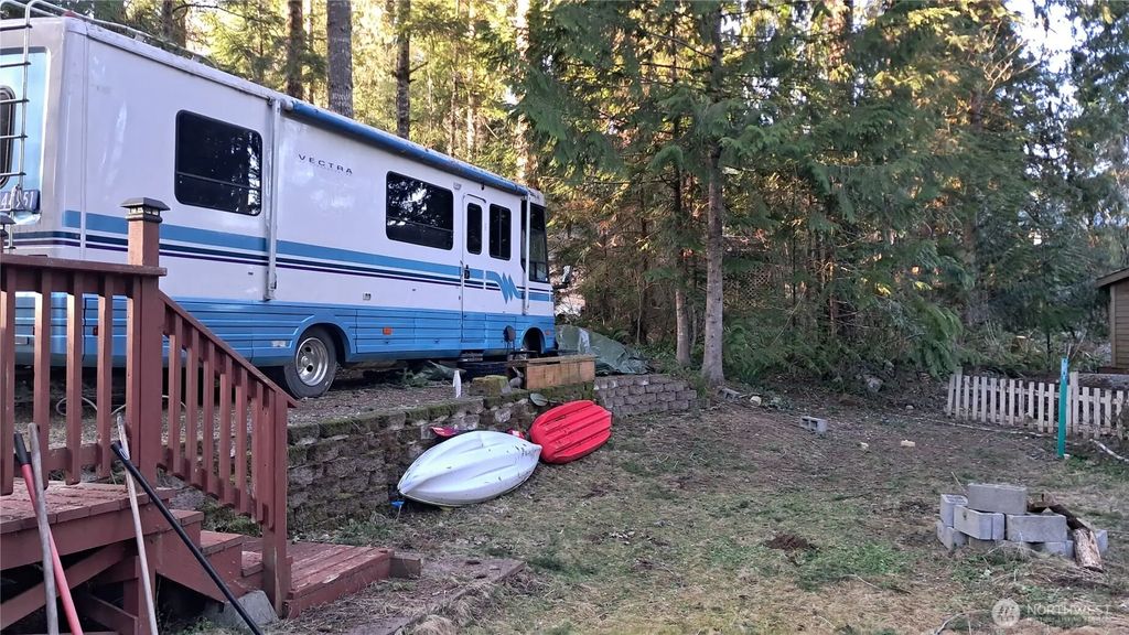 44951 Blacktail Loop, Concrete