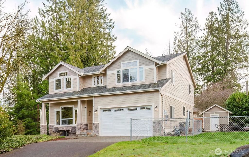 1568 Puget Drive E, Port Orchard