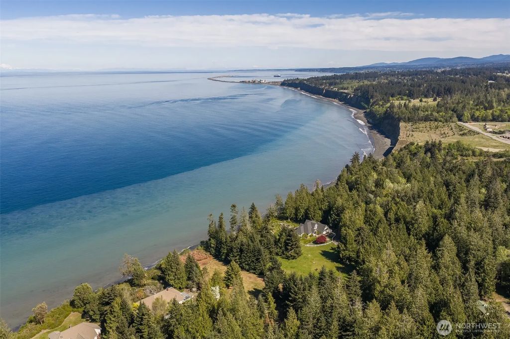 9999 N Breakerpoint Place, Port Angeles
