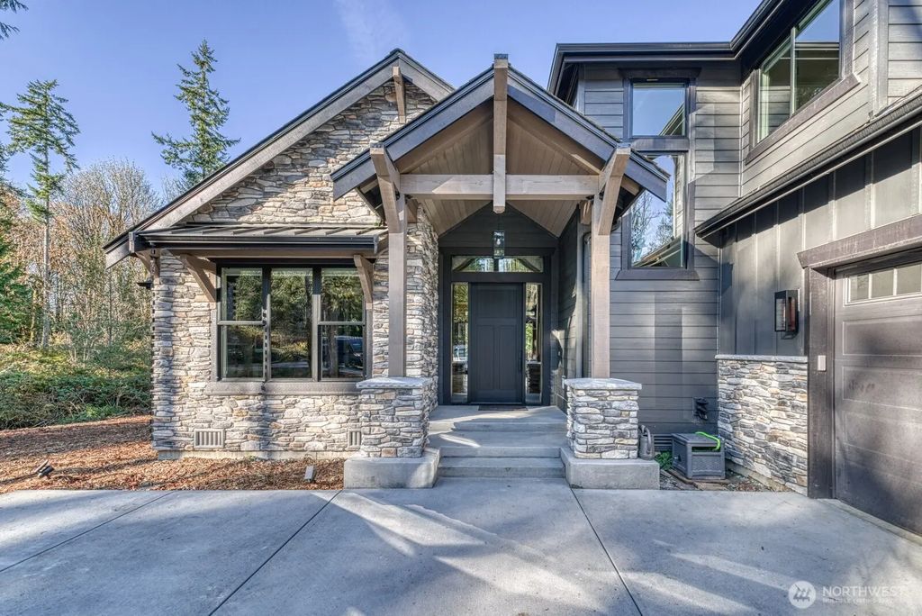2937 131st Street Nw, Gig Harbor