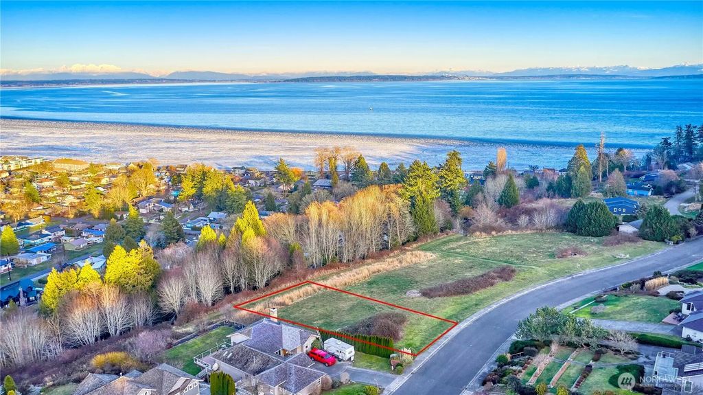 19 Whalen Drive, Point Roberts