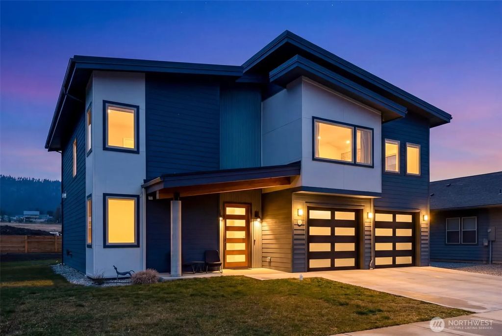 336 Pinegrass, Leavenworth