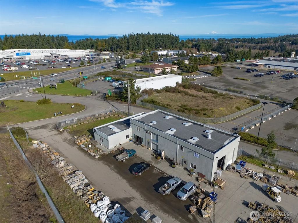 3368 E Highway 101, Port Angeles