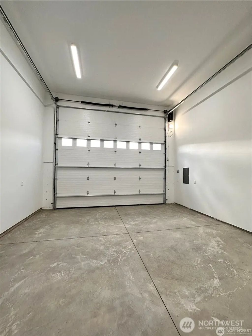 9842 W.9 Road Nw B-16, Quincy