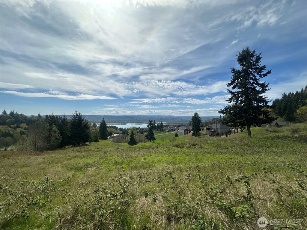 202 Windy River Road, Kalama