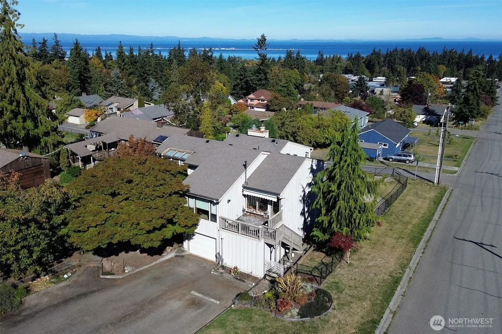 1633 E 5th Street, Port Angeles