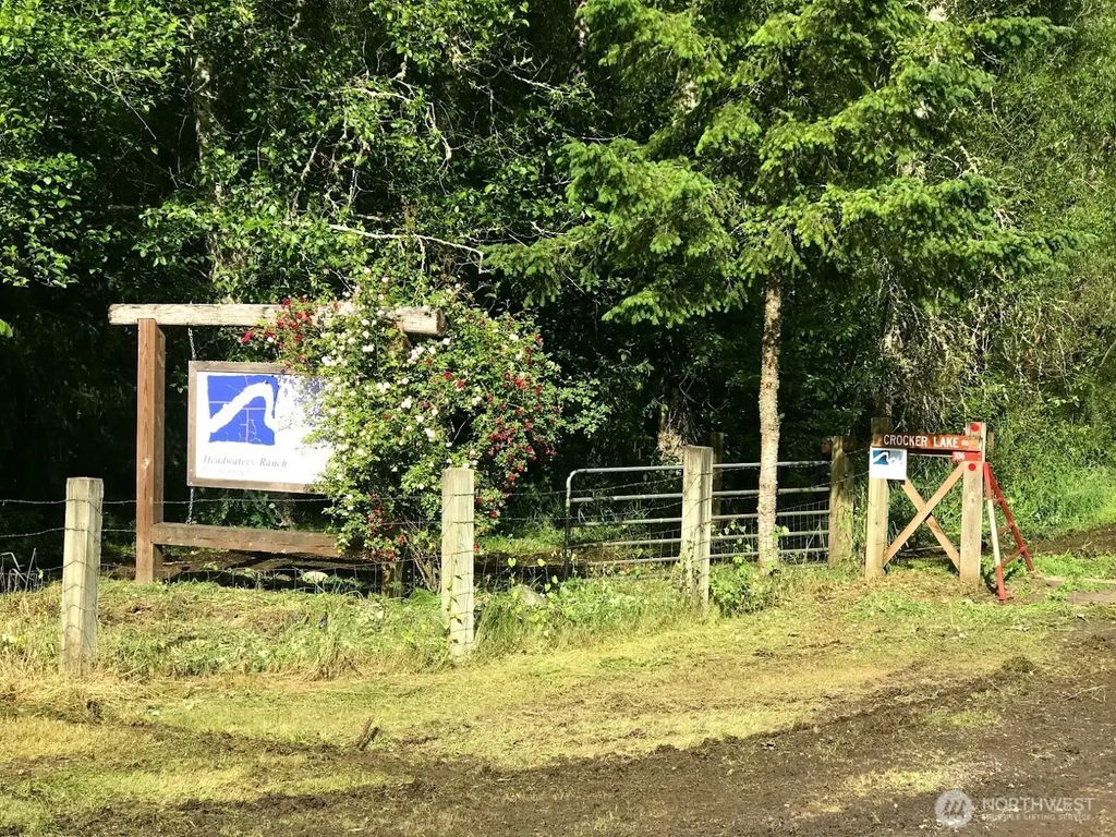 106 Crocker Lake Road, Quilcene